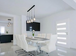 Villa Rest For The Soul