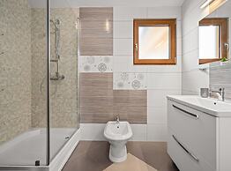 Holiday Home Mlačić