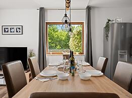 Holiday Home Mlačić