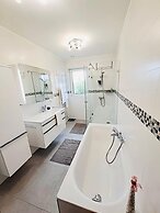 Spacious 3 Bedrooms with Garden View