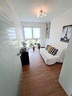 Spacious 3 Bedrooms with Garden View
