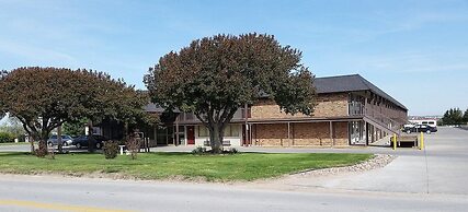 Home-Towne Lodge