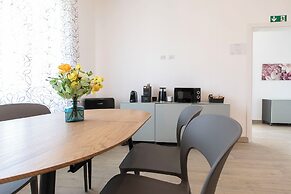 DOMINA Guest House - Luxory Room