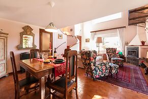 Maison Jaune by Wonderful Italy