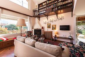 Maison Jaune by Wonderful Italy