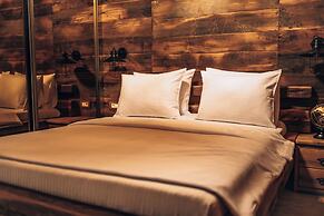 Carevic Resort & Villas