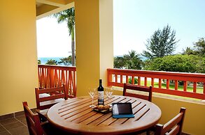 The Villas at Cocoplum