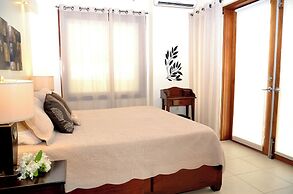 The Villas at Cocoplum