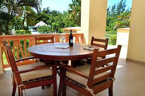 The Villas at Cocoplum