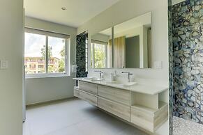 The Villas at Cocoplum