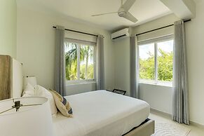 The Villas at Cocoplum