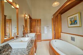 The Villas at Cocoplum