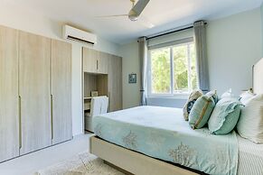 The Villas at Cocoplum