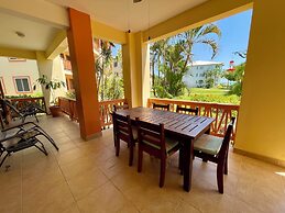 The Villas at Cocoplum