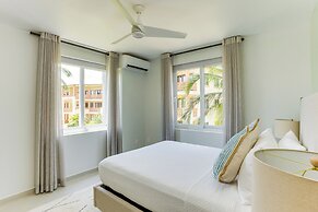 The Villas at Cocoplum