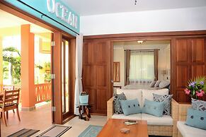 The Villas at Cocoplum