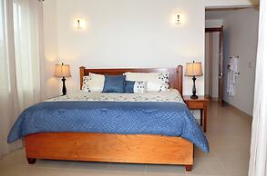 The Villas at Cocoplum