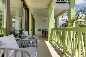 The Villas at Cocoplum