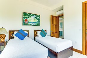 The Villas at Cocoplum