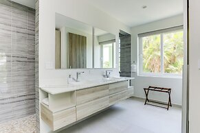 The Villas at Cocoplum