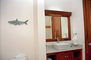 The Villas at Cocoplum