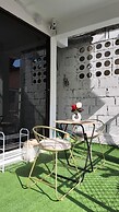 Friend's House Arak