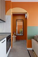 Playful & Bright 1BR near The Faculty of Law