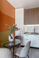 Playful & Bright 1BR near The Faculty of Law