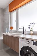 Playful & Bright 1BR near The Faculty of Law