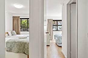 Spinnaker Apt 6- Mooloolaba Beach