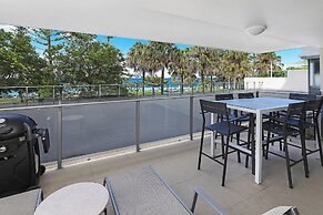 Spinnaker Apt 6- Mooloolaba Beach
