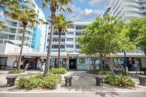 Spinnaker Apt 6- Mooloolaba Beach