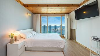 Gangreung Hannunebada Pension