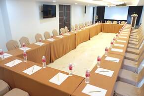 Christella Hotel Laemchabang