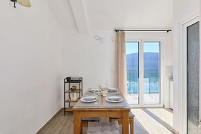 Apartments Rosić Baošići