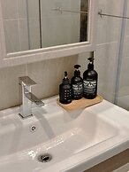 LalaHouse Spring Apartment