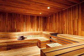 The Signature Level At Grand Palladium Lady Hamilton Resort & Spa