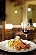 The Signature Level At Grand Palladium Lady Hamilton Resort & Spa