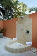 The Signature Level At Grand Palladium Lady Hamilton Resort & Spa