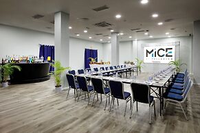 The Signature Level At Grand Palladium Lady Hamilton Resort & Spa