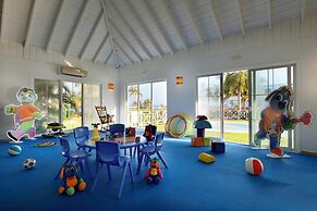 The Signature Level At Grand Palladium Lady Hamilton Resort & Spa