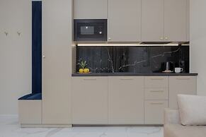 Elegant Studio for 4 by Renters