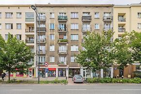 Elegant Studio for 4 by Renters