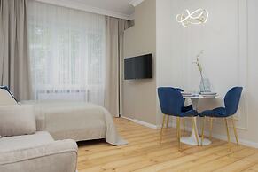 Elegant Studio for 4 by Renters