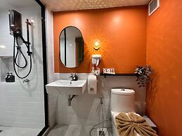 The Sierra Hostel Phuket