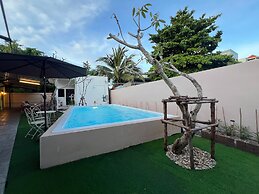 The Sierra Hostel Phuket