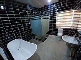 Kelvic Systems Apartments