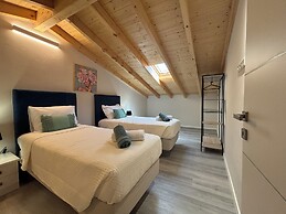 Christiano Apartments