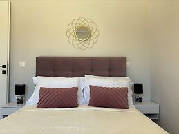 Christiano Apartments