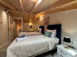 Christiano Apartments